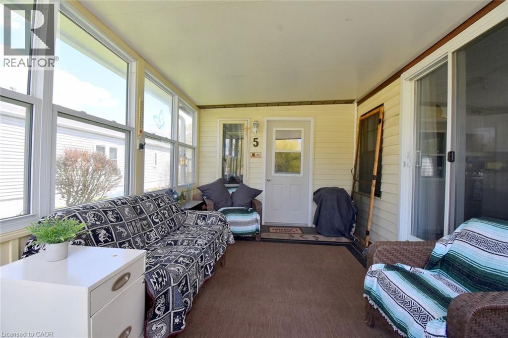 2490 Governors Road Unit# 5 Pondview, Ancaster, Ontario   - Photo 8 - 40828670
