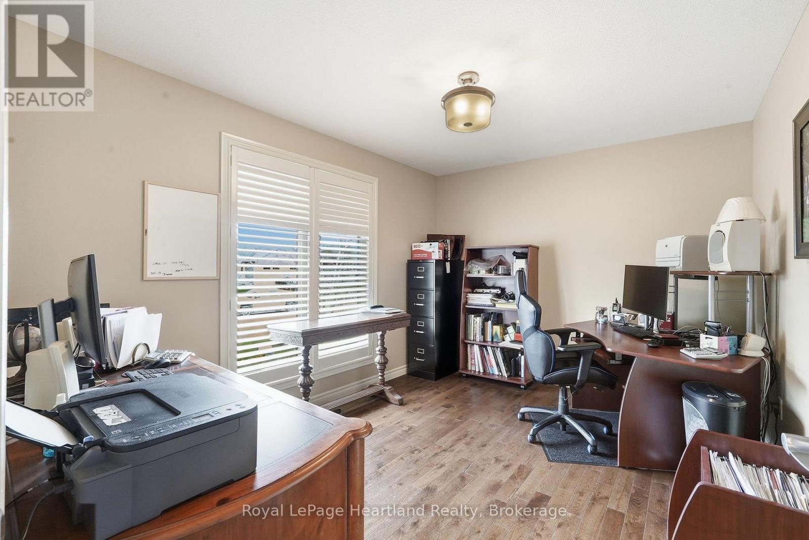 225 John Street S, Minto, Ontario  N0G 1Z0 - Photo 12 - X13108050