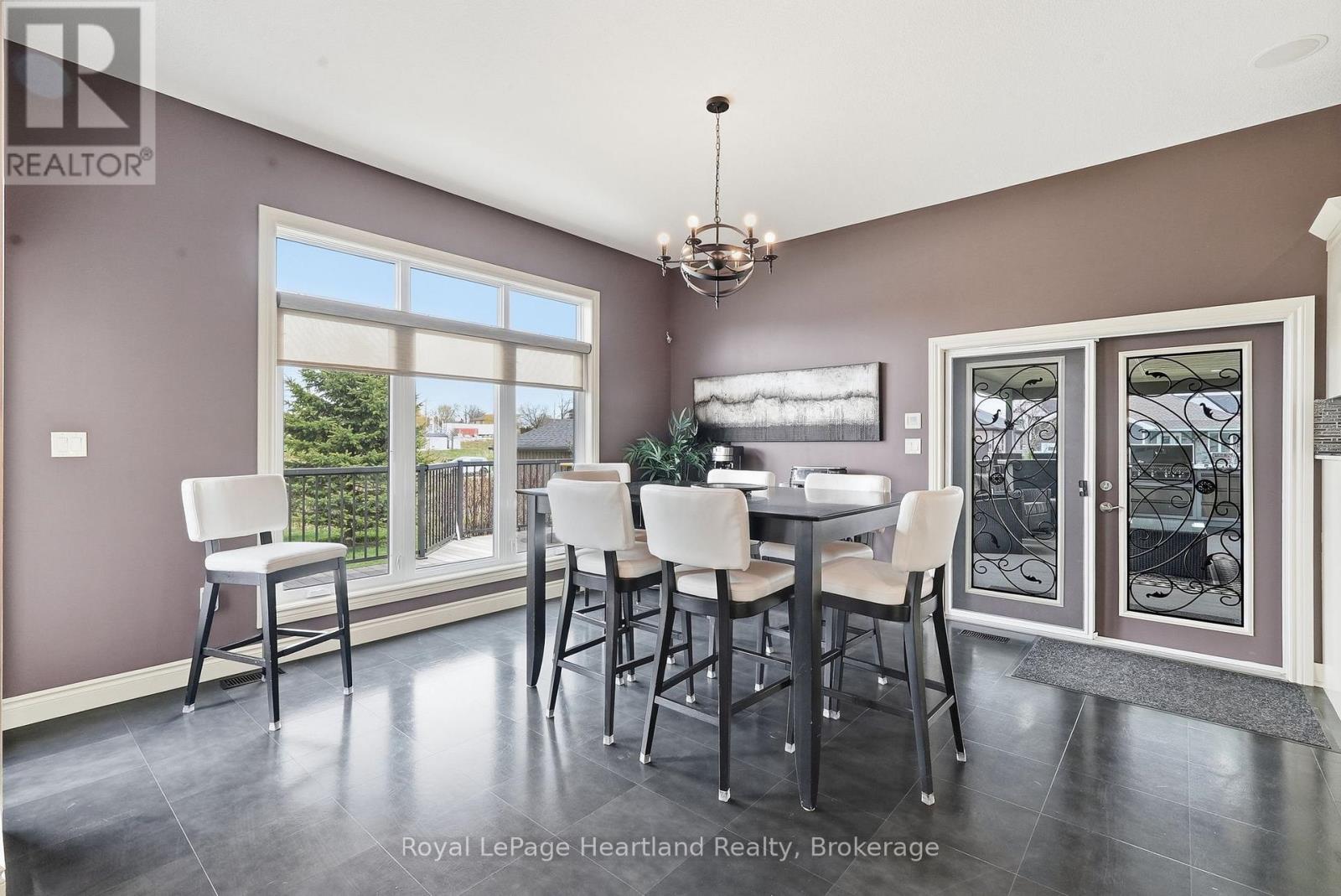 225 John Street S, Minto, Ontario  N0G 1Z0 - Photo 17 - X13108050
