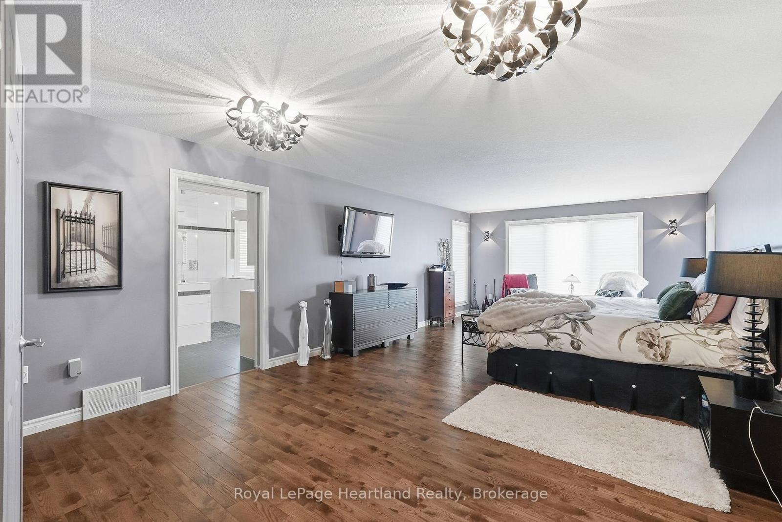 225 John Street S, Minto, Ontario  N0G 1Z0 - Photo 24 - X13108050