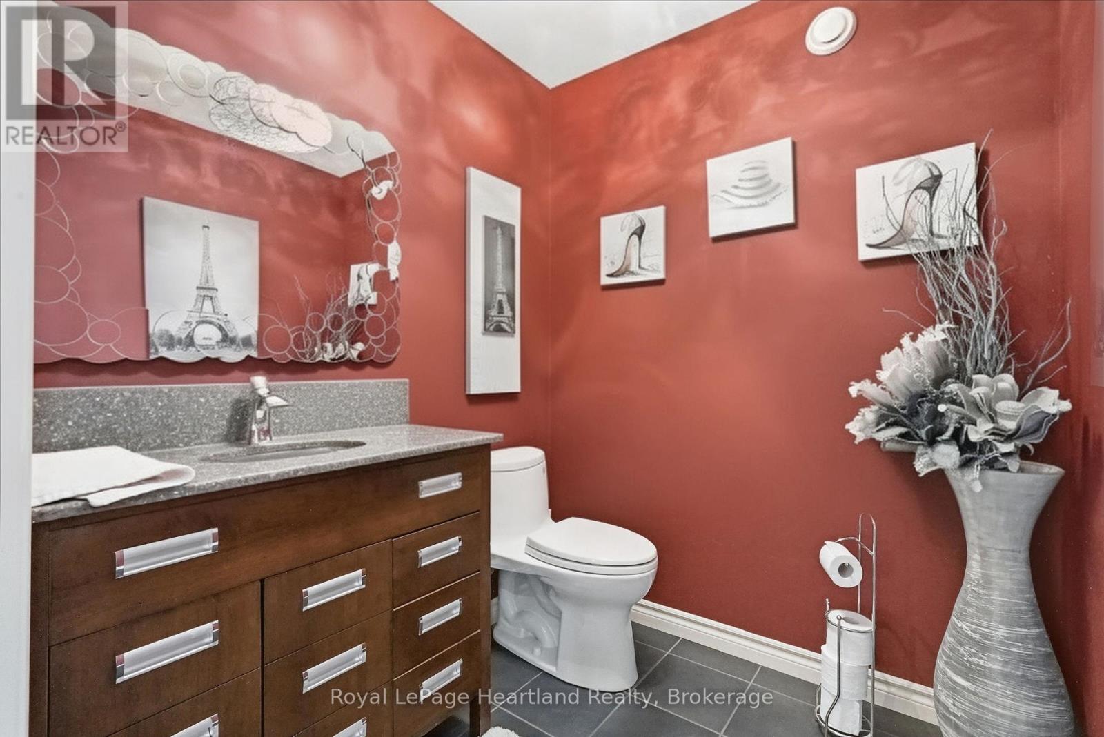 225 John Street S, Minto, Ontario  N0G 1Z0 - Photo 32 - X13108050