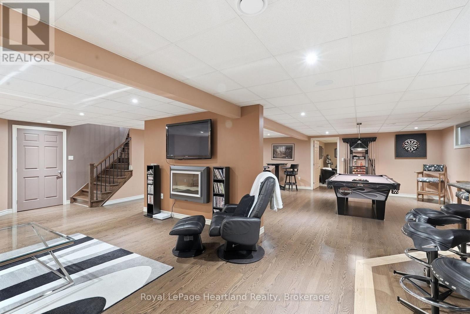 225 John Street S, Minto, Ontario  N0G 1Z0 - Photo 35 - X13108050