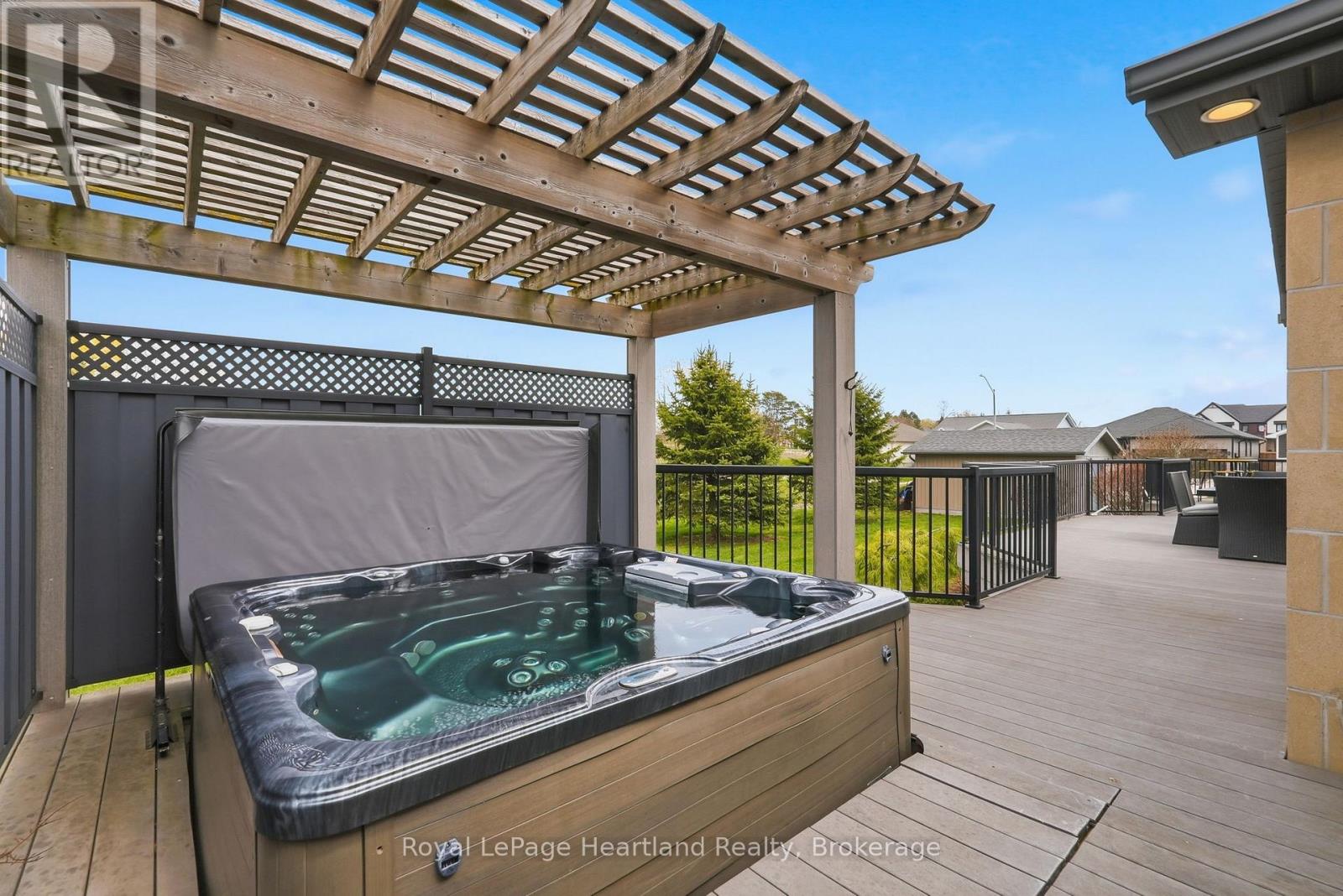 225 John Street S, Minto, Ontario  N0G 1Z0 - Photo 46 - X13108050