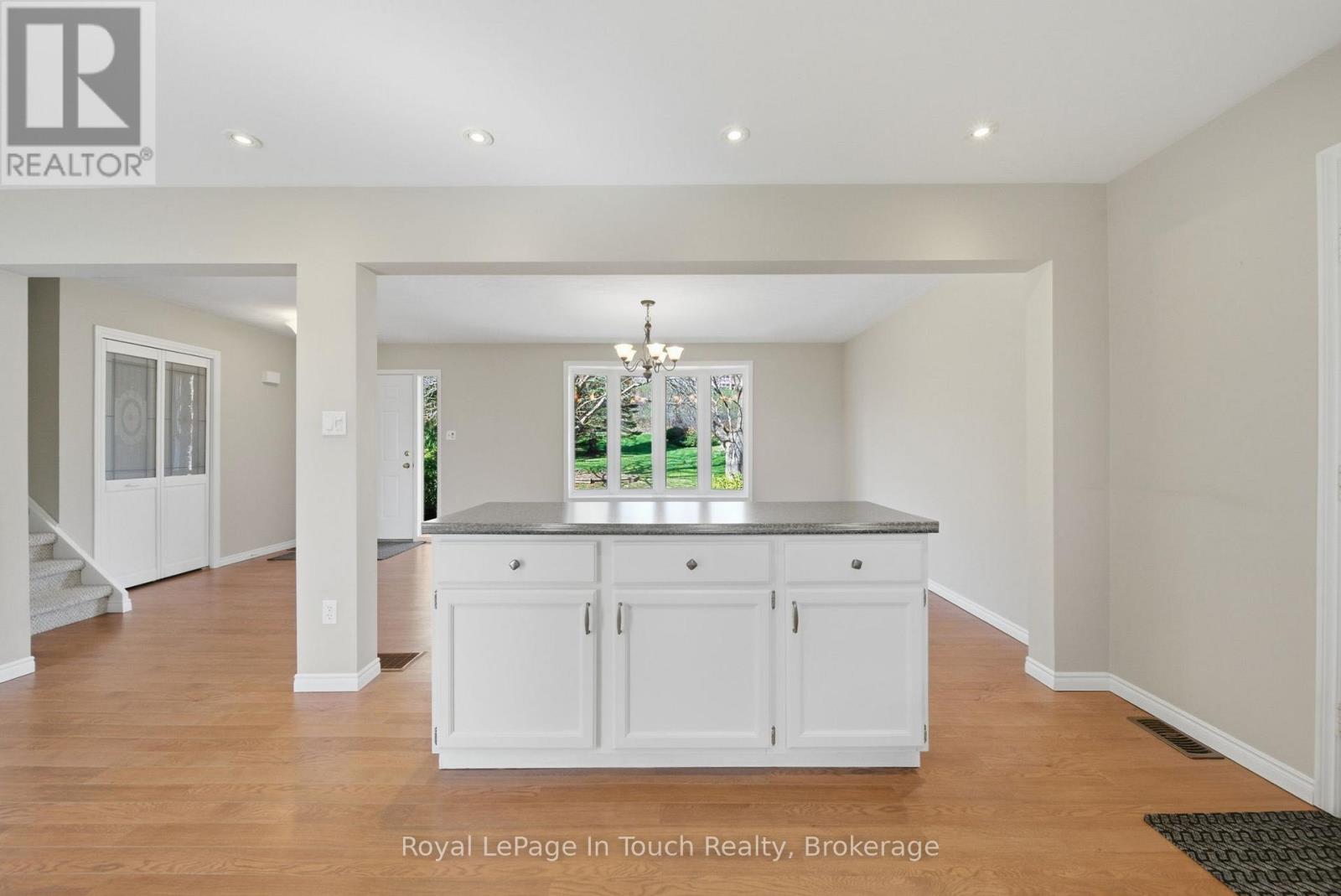 23 Wispi Shore Road, Kawartha Lakes, Ontario  K9V 0K4 - Photo 8 - X13108226