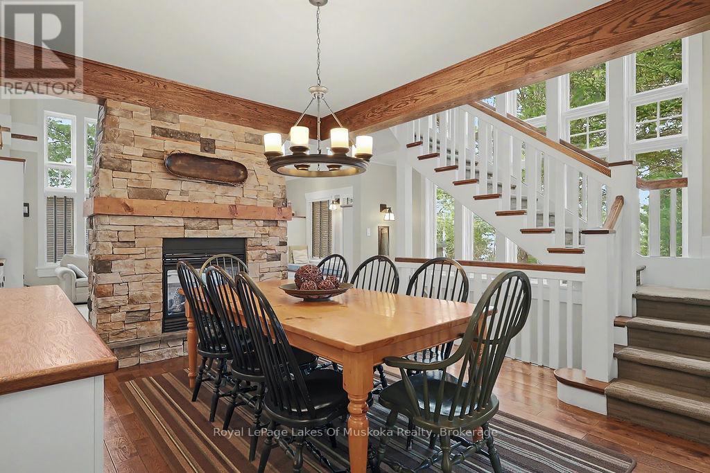 1020 Birch Glen Maple Cottage Week 5 Road, Lake Of Bays, Ontario  P0B 1A0 - Photo 7 - X13108700