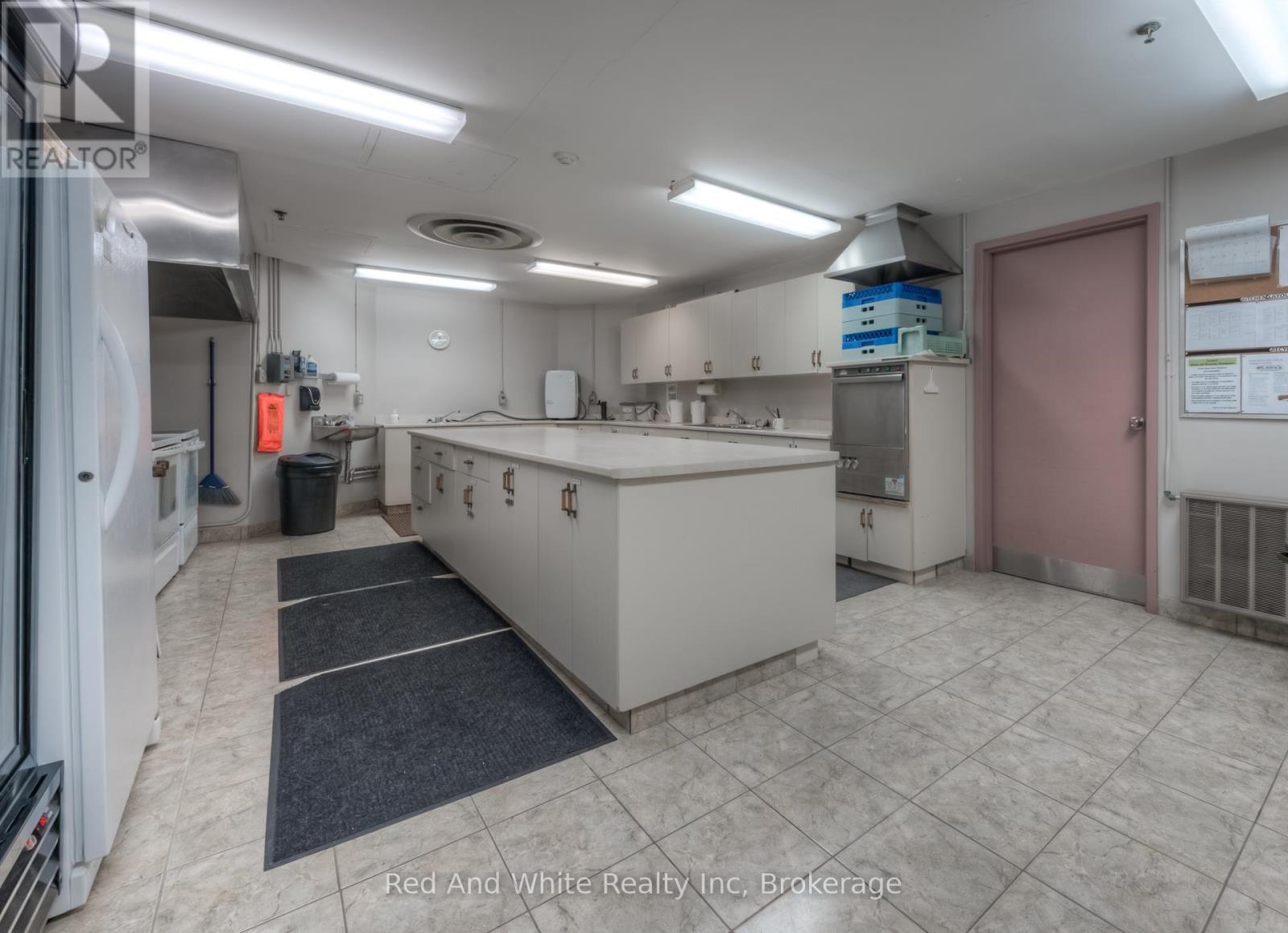 802 - 1414 King Street E, Kitchener, Ontario  N2G 4T8 - Photo 40 - X13109210