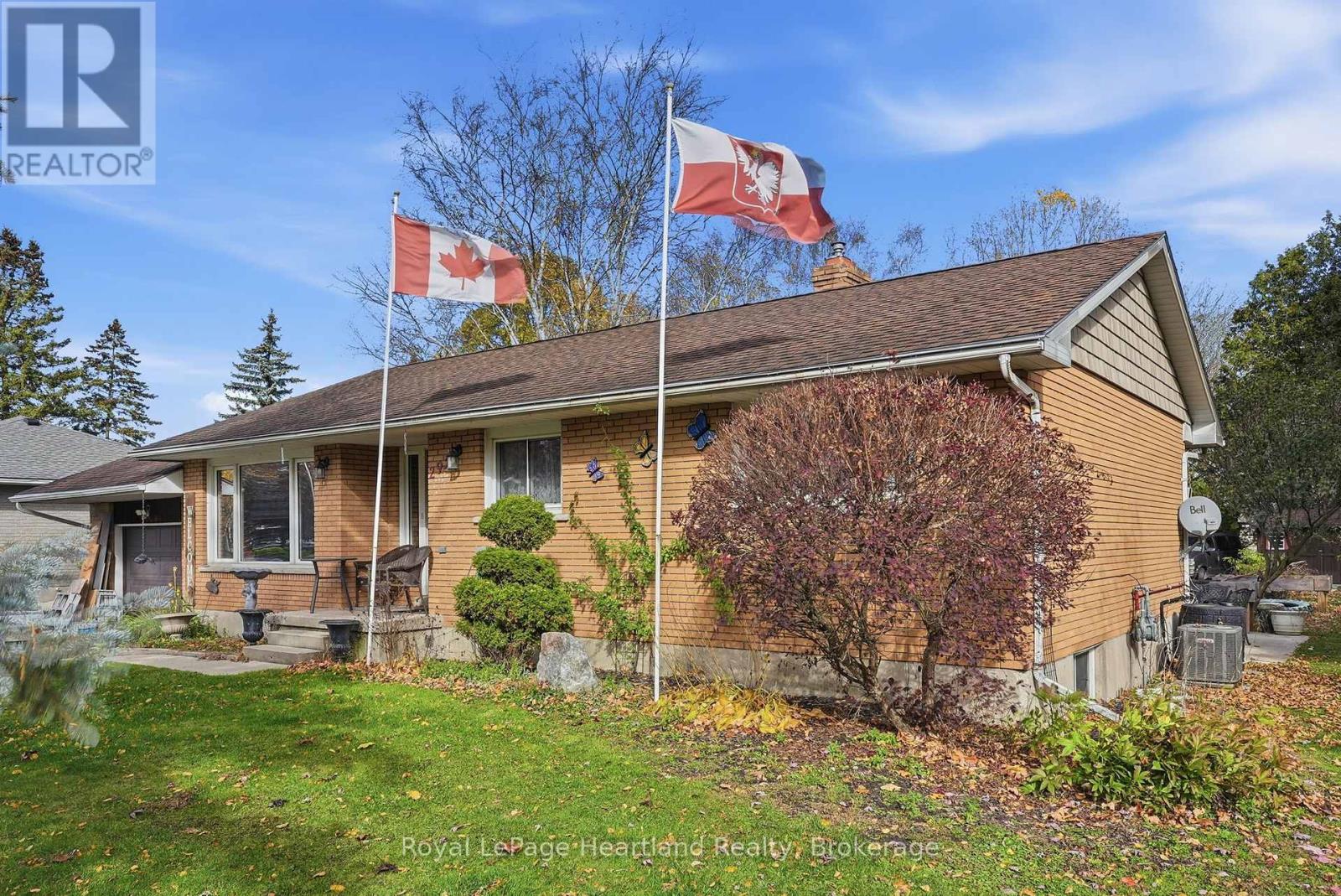 292 Wellington Street, North Huron, Ontario  N0M 1H0 - Photo 27 - X13109212