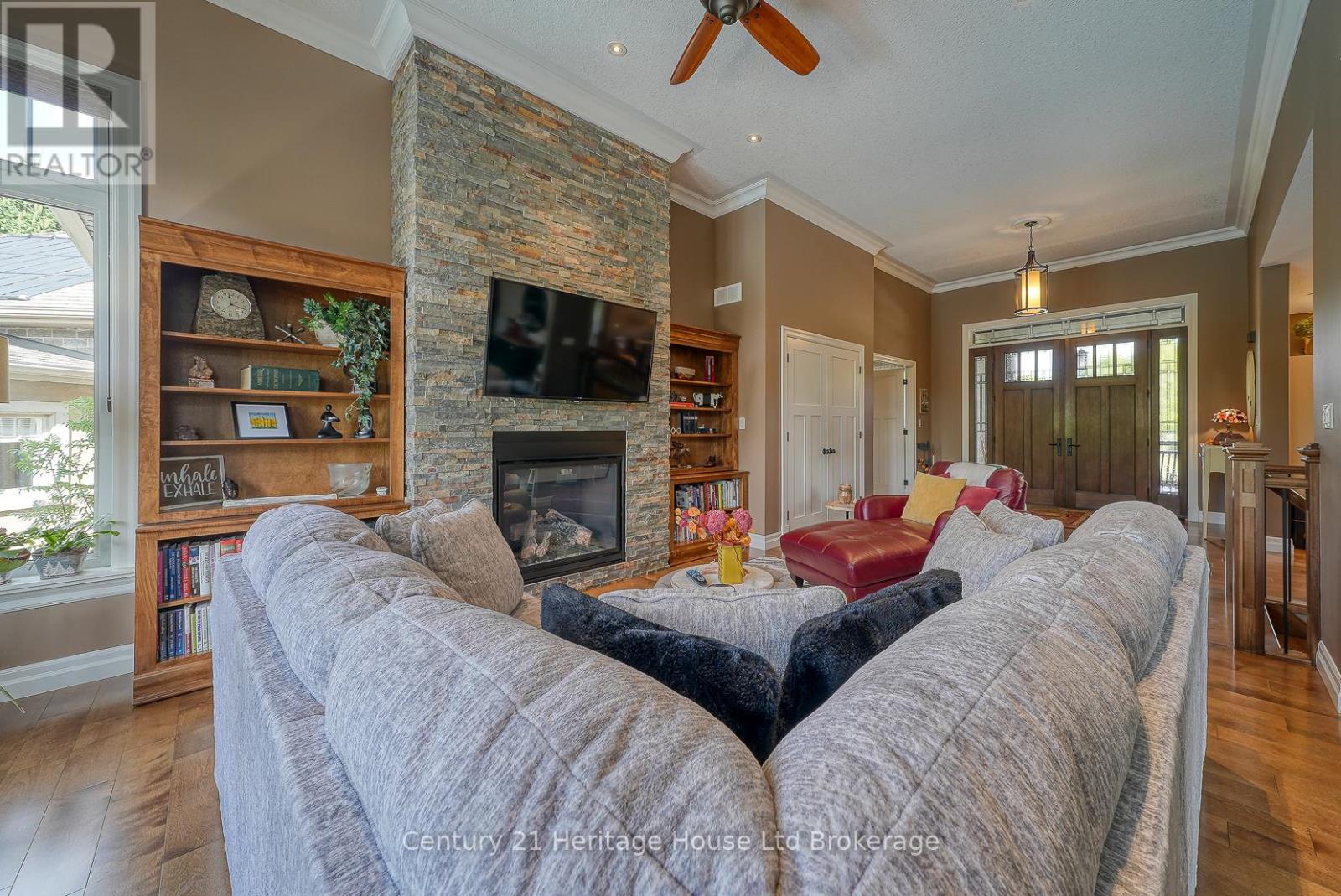 563 Lakeview Drive, Woodstock, Ontario  N4T 0C7 - Photo 11 - X13109272