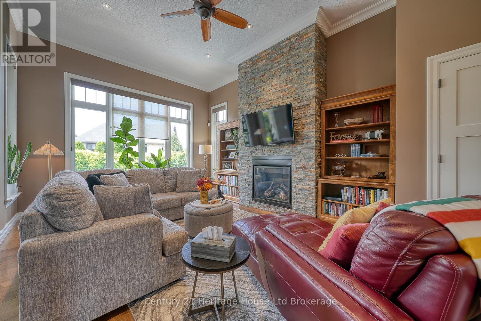 563 Lakeview Drive, Woodstock, Ontario  N4T 0C7 - Photo 12 - X13109272