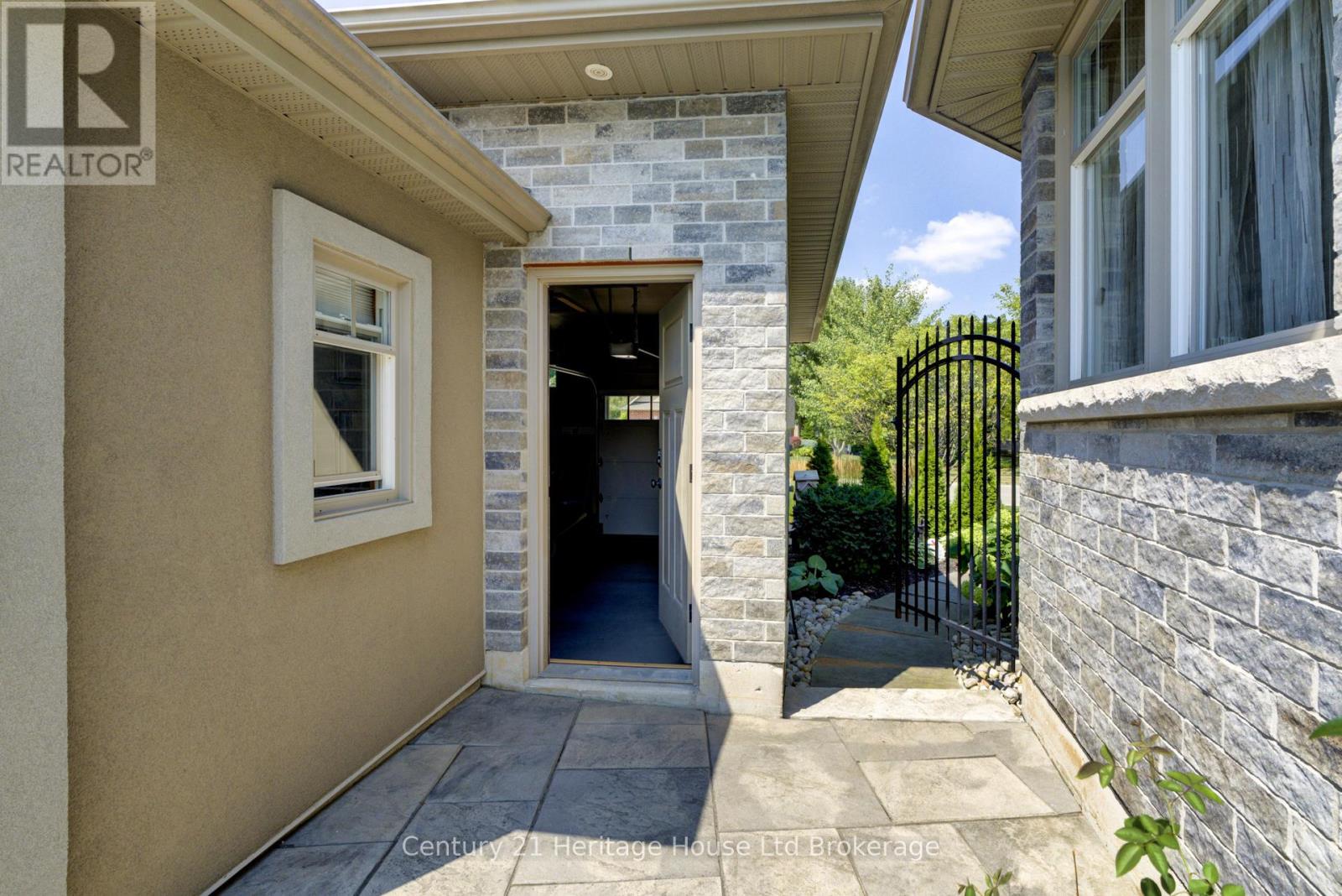 563 Lakeview Drive, Woodstock, Ontario  N4T 0C7 - Photo 46 - X13109272