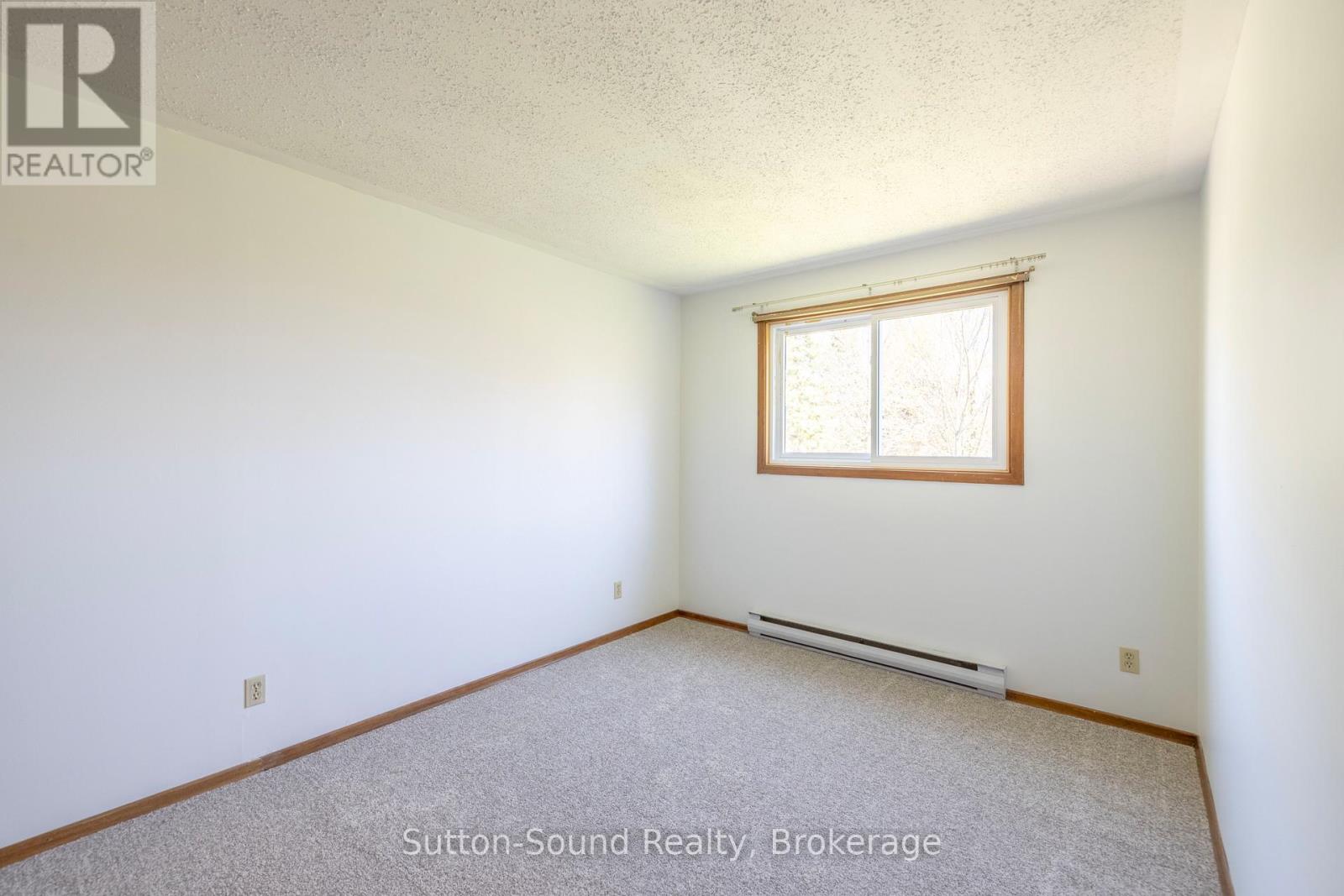 620 17th Street W, Owen Sound, Ontario  N4K 4B8 - Photo 11 - X13109422