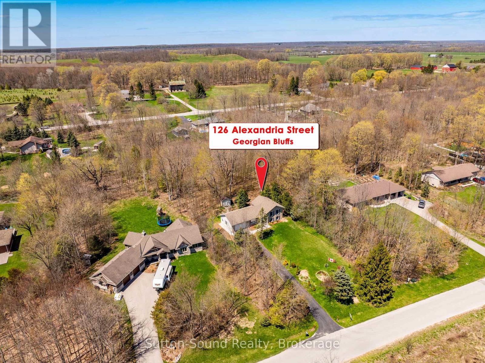 126 Alexandria Street, Georgian Bluffs, Ontario  N4K 0G2 - Photo 5 - X13109440