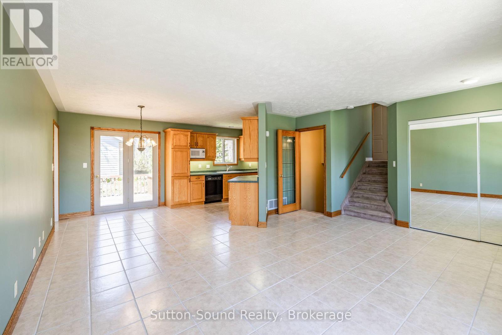126 Alexandria Street, Georgian Bluffs, Ontario  N4K 0G2 - Photo 6 - X13109440