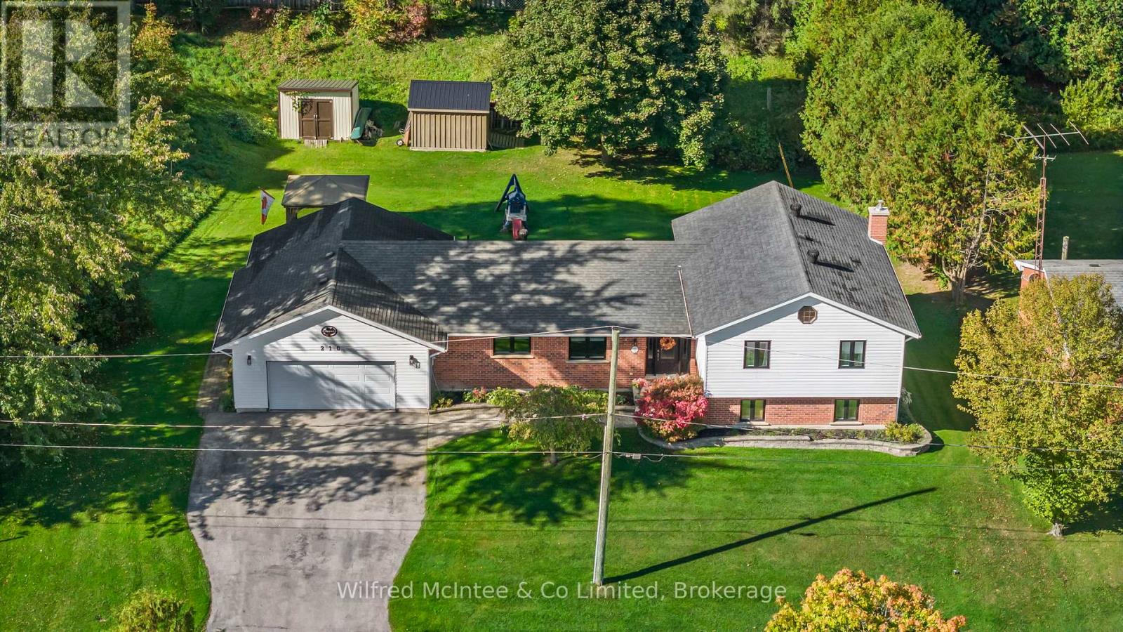 210 James Street, Arran-Elderslie, Ontario  N0G 2N0 - Photo 2 - X13109534