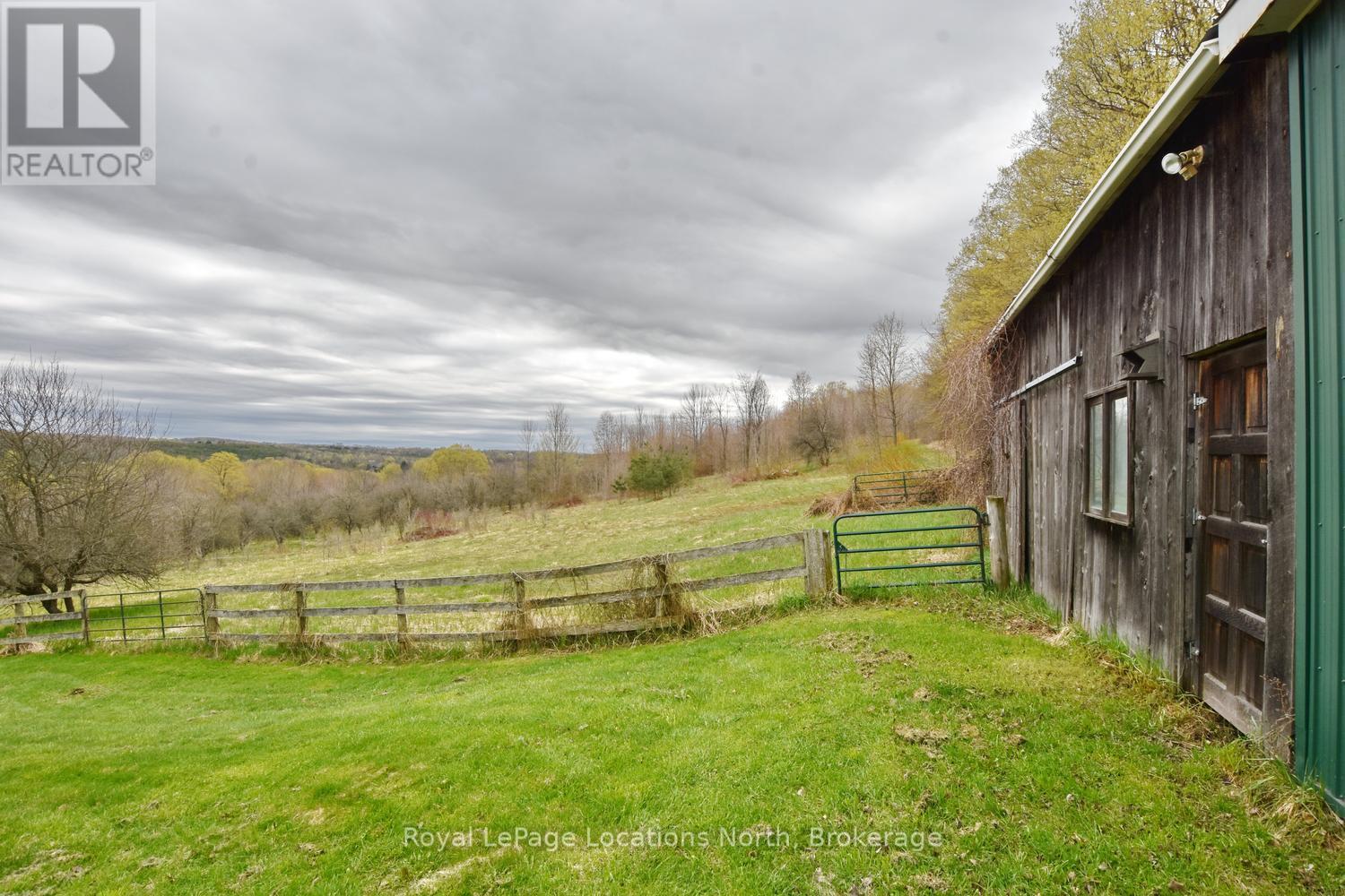 446070 Johnston's Side Road, Grey Highlands, Ontario  N0C 1E0 - Photo 12 - X13109696