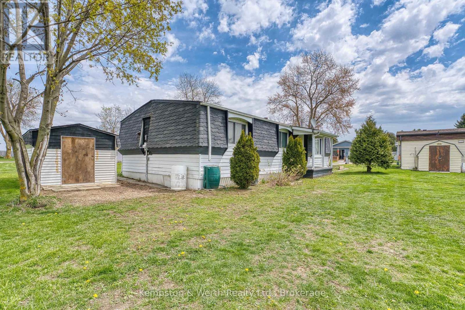 71 Fairview Crescent, North Perth, Ontario  N4W 3G8 - Photo 6 - X13109998