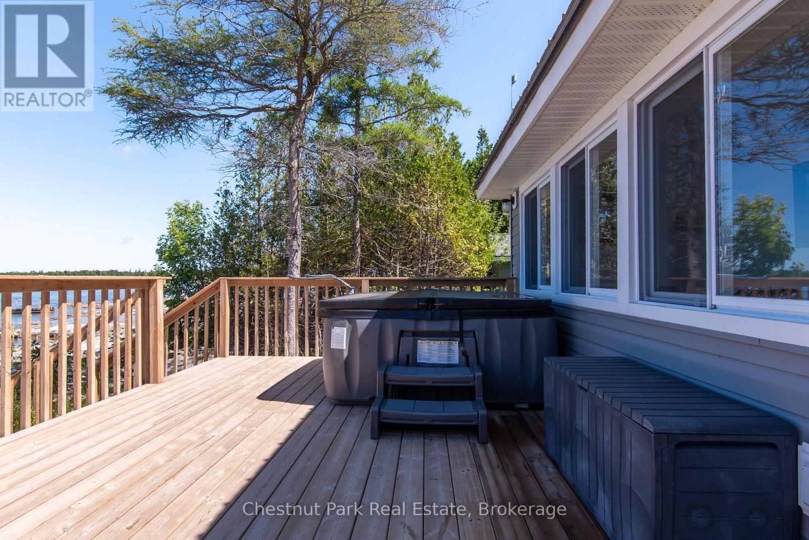 37 Ronald Street, Northern Bruce Peninsula, Ontario  N0H 1X0 - Photo 16 - X13110068
