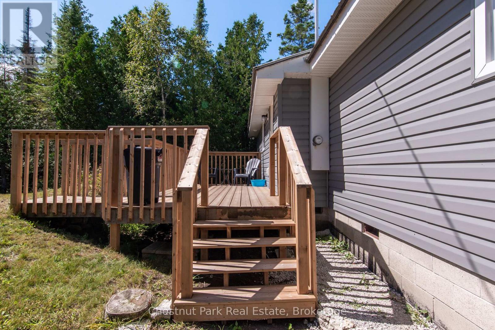 37 Ronald Street, Northern Bruce Peninsula, Ontario  N0H 1X0 - Photo 42 - X13110068