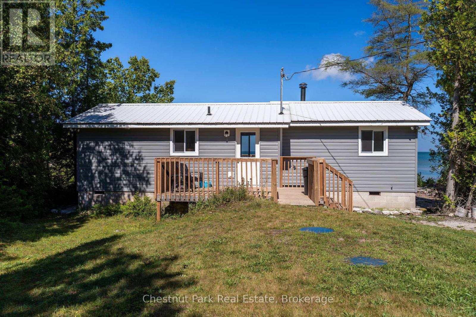 37 Ronald Street, Northern Bruce Peninsula, Ontario  N0H 1X0 - Photo 44 - X13110068