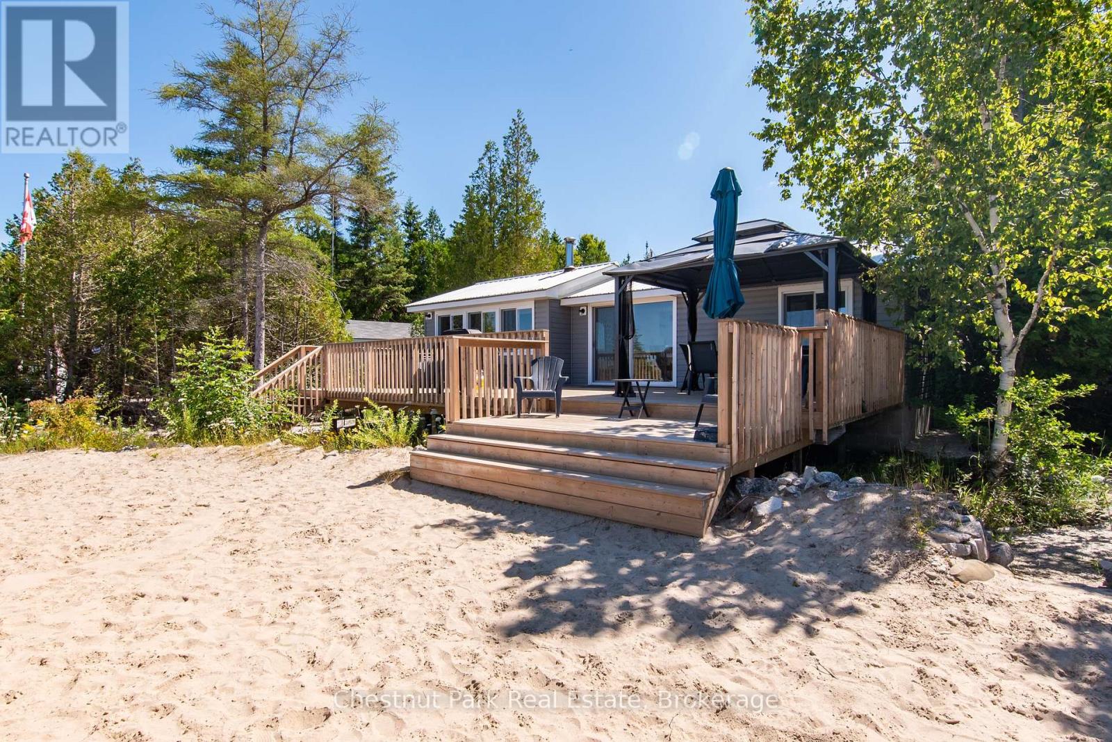 37 Ronald Street, Northern Bruce Peninsula, Ontario  N0H 1X0 - Photo 6 - X13110068