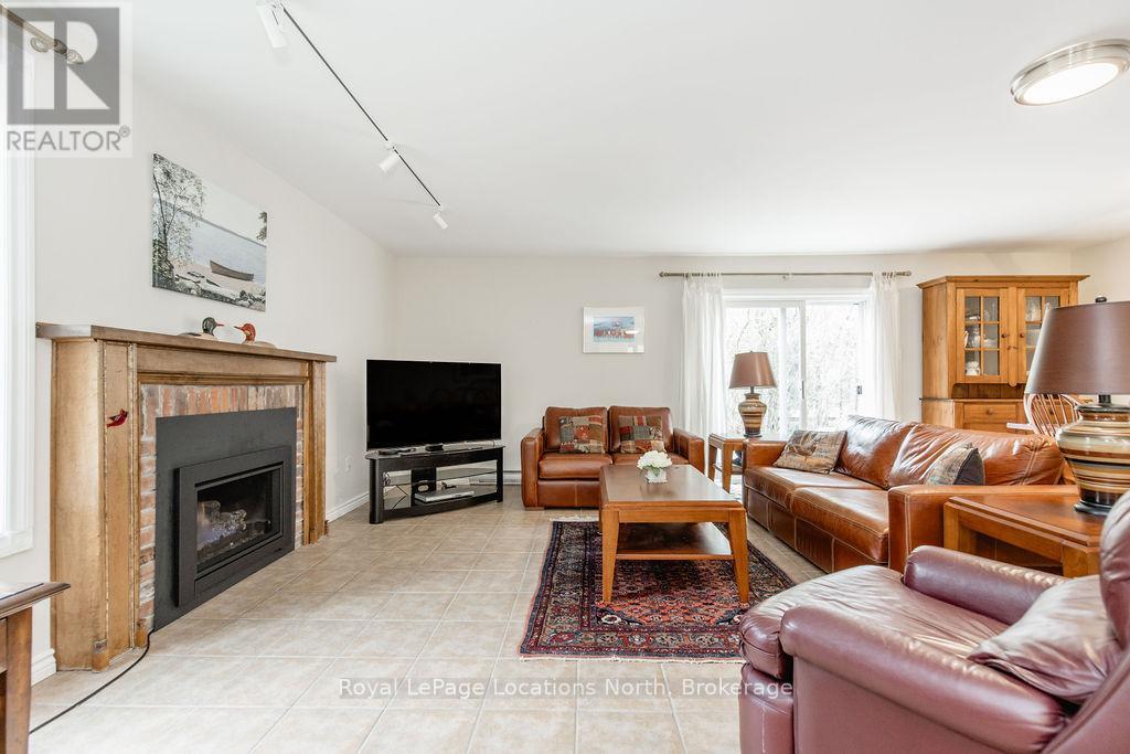 112 Escarpment Crescent, Collingwood, Ontario  L9Y 5B4 - Photo 7 - S13110192