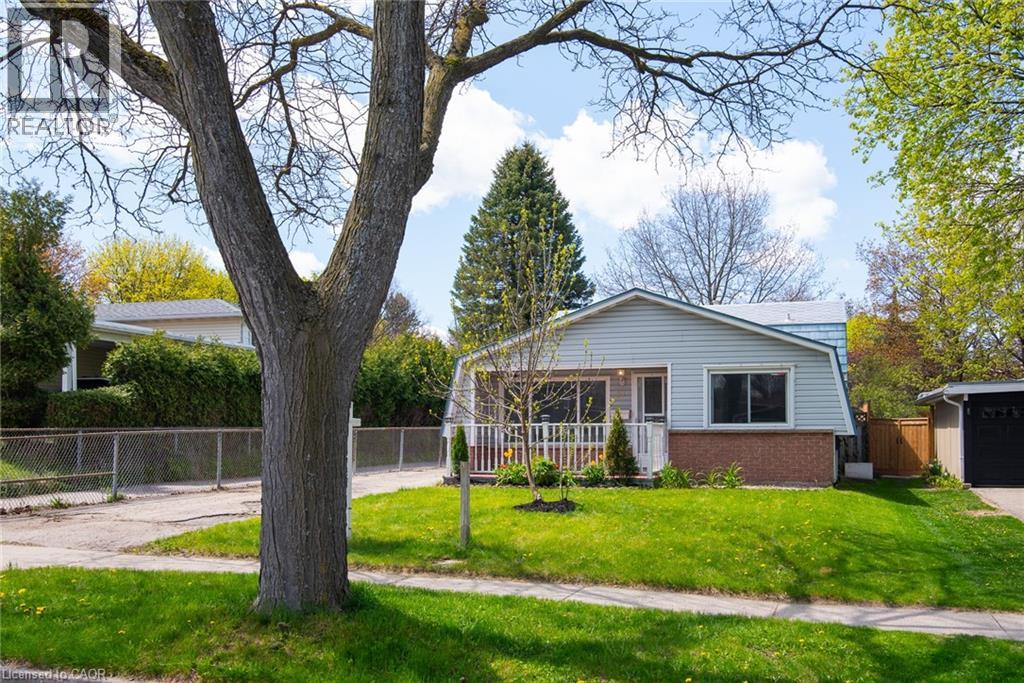 87 Christopher Drive, Waterloo, Ontario  N2J 4J6 - Photo 3 - 40827906