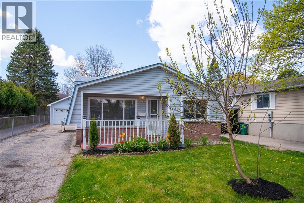 87 Christopher Drive, Waterloo, Ontario  N2J 4J6 - Photo 4 - 40827906