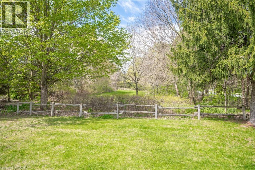 630 Robert Ferrie Drive, Kitchener, Ontario  N2P 2R4 - Photo 33 - 40824435
