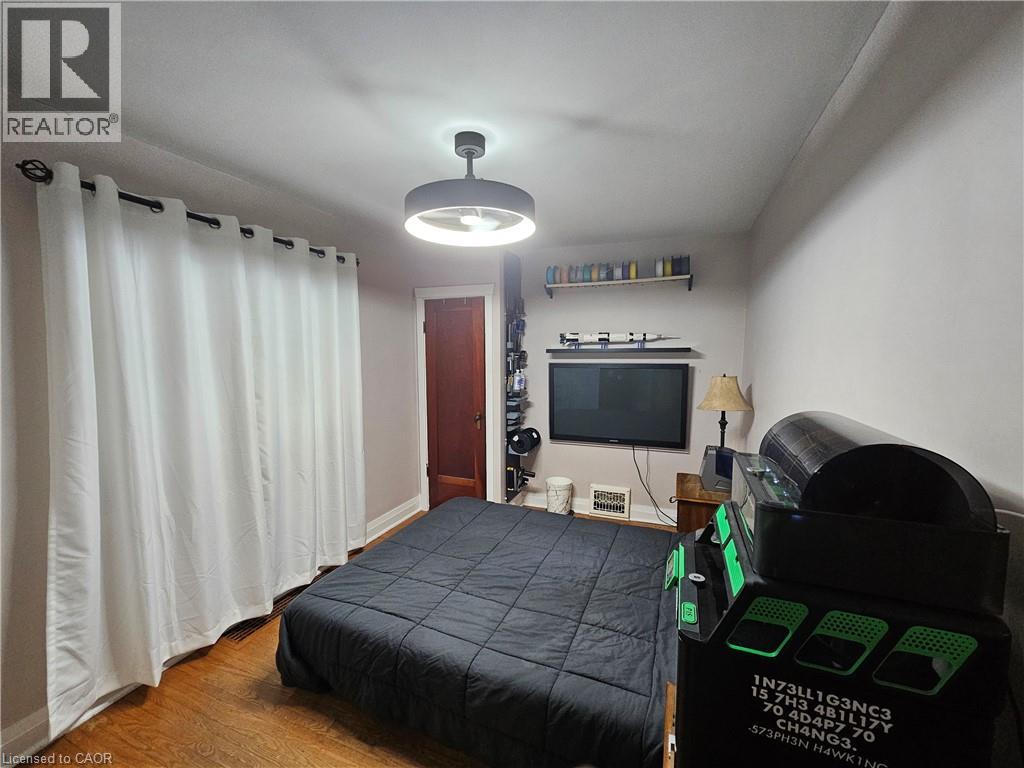 75 Barons Avenue S, Hamilton, Ontario  L8K 2Y4 - Photo 7 - 40828785