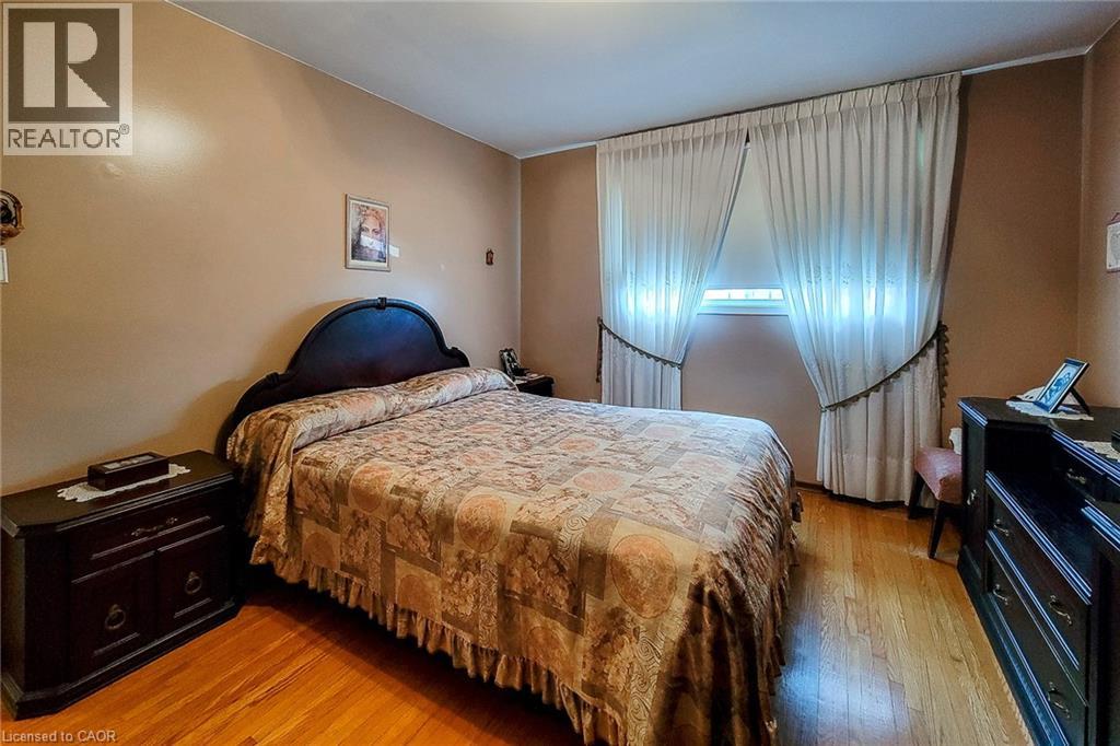 337 Mcneilly Road, Stoney Creek, Ontario  L8E 5H4 - Photo 35 - 40829042