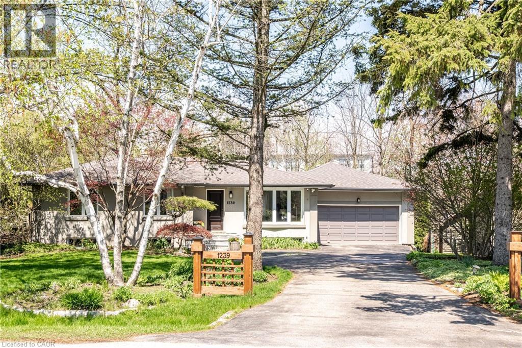 1239 Baldwin Drive, Oakville, Ontario  L6J 2W4 - Photo 2 - 40822670