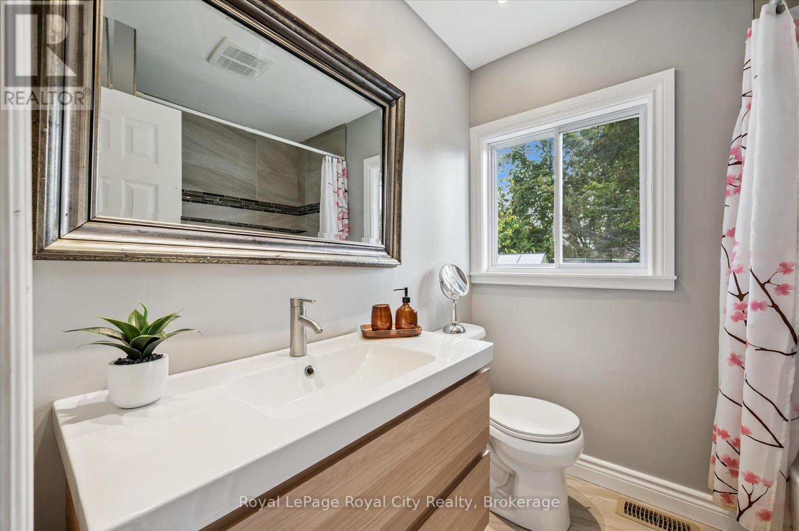 20 Highview Place, Guelph, Ontario  N1H 1M7 - Photo 12 - X13111172