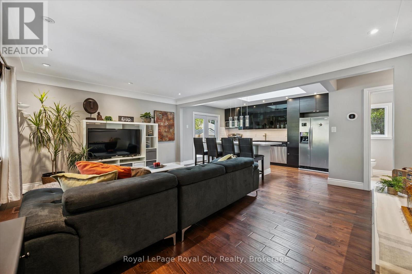 20 Highview Place, Guelph, Ontario  N1H 1M7 - Photo 5 - X13111172