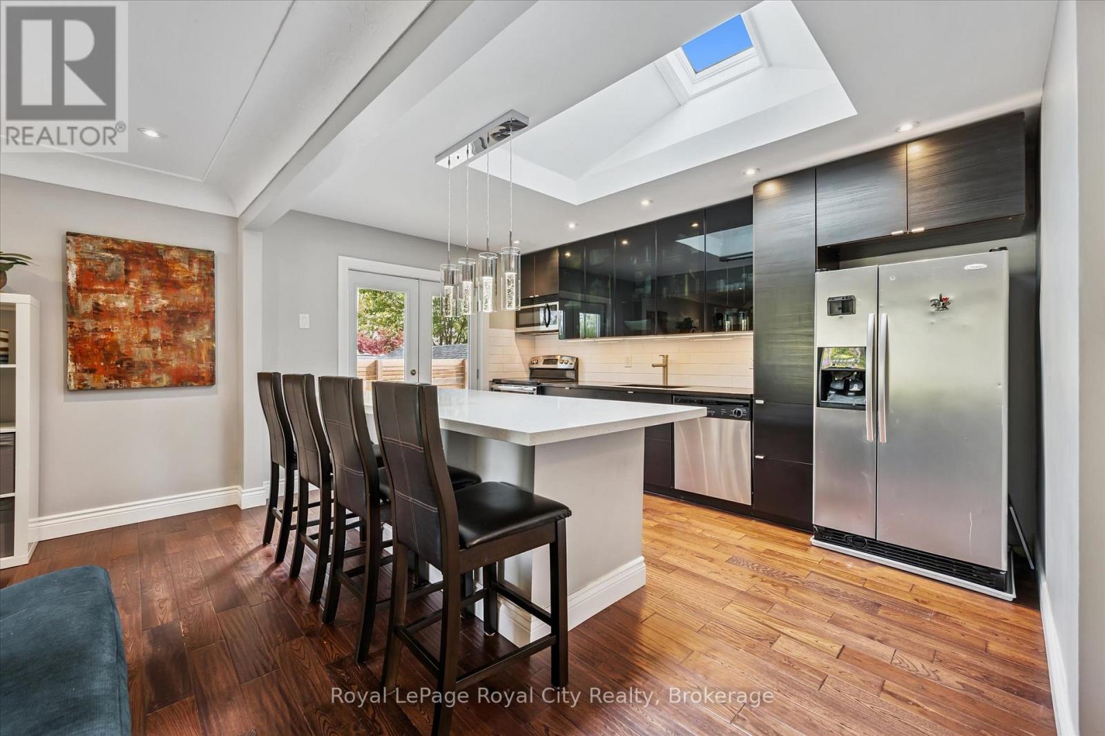 20 Highview Place, Guelph, Ontario  N1H 1M7 - Photo 6 - X13111172