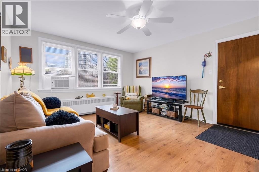 4 Robinson Street Unit# 14, Hamilton, Ontario  L8P 1Y5 - Photo 3 - 40827220