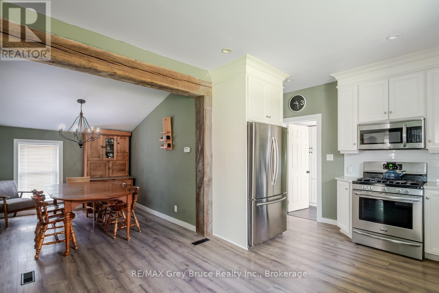 105 Main Street, Arran-Elderslie, Ontario  N0H 2N0 - Photo 15 - X13111316