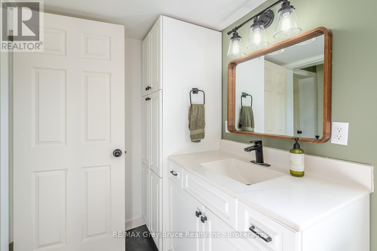 105 Main Street, Arran-Elderslie, Ontario  N0H 2N0 - Photo 19 - X13111316