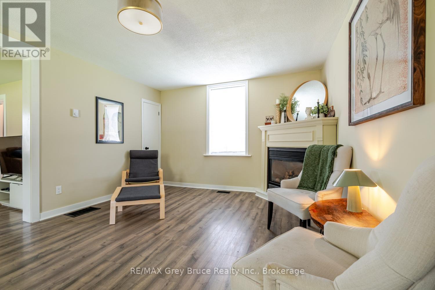 105 Main Street, Arran-Elderslie, Ontario  N0H 2N0 - Photo 24 - X13111316