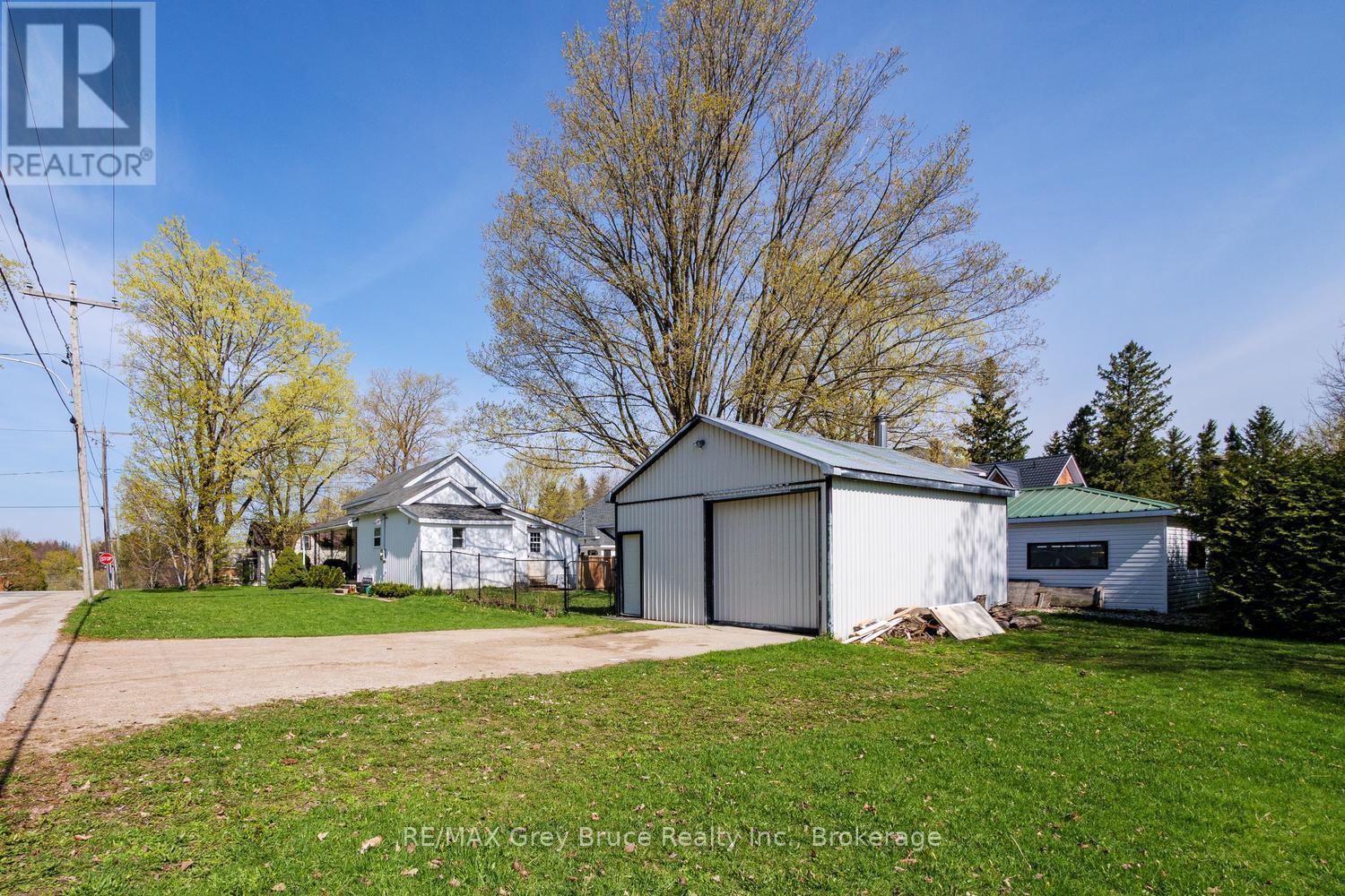105 Main Street, Arran-Elderslie, Ontario  N0H 2N0 - Photo 42 - X13111316