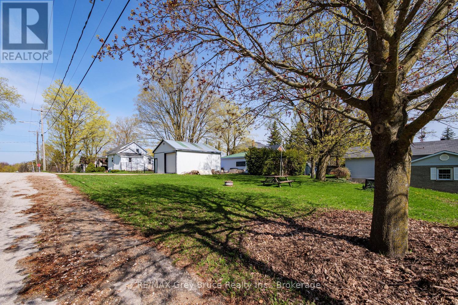 105 Main Street, Arran-Elderslie, Ontario  N0H 2N0 - Photo 45 - X13111316