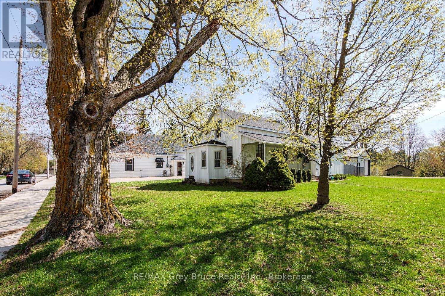 105 Main Street, Arran-Elderslie, Ontario  N0H 2N0 - Photo 46 - X13111316