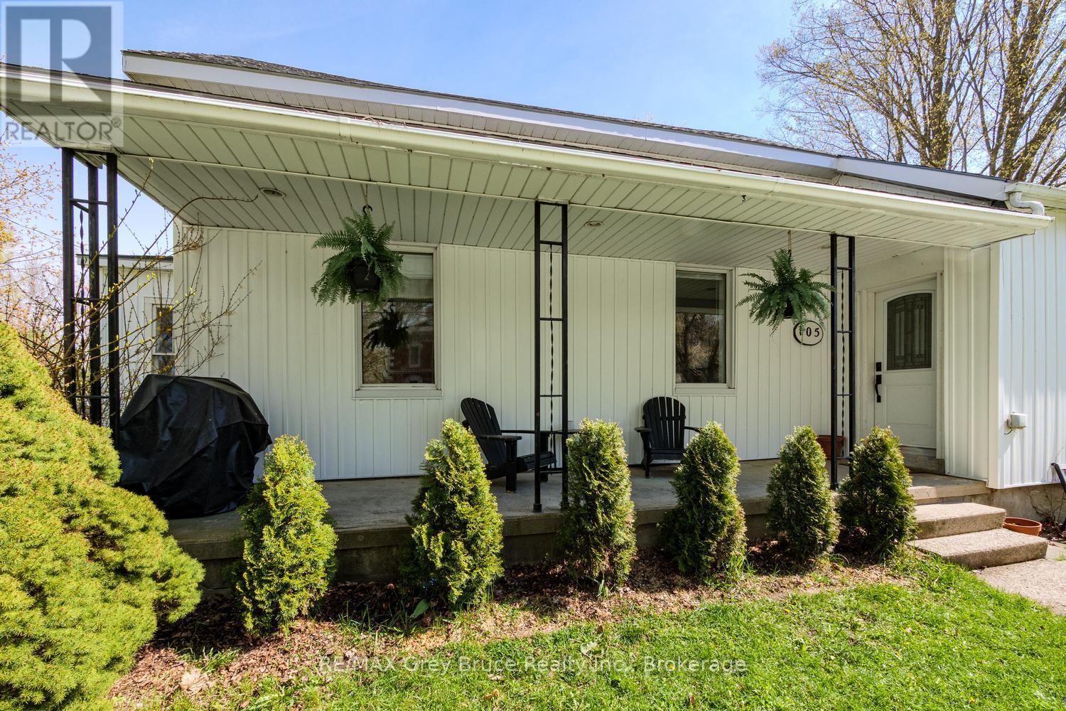 105 Main Street, Arran-Elderslie, Ontario  N0H 2N0 - Photo 6 - X13111316