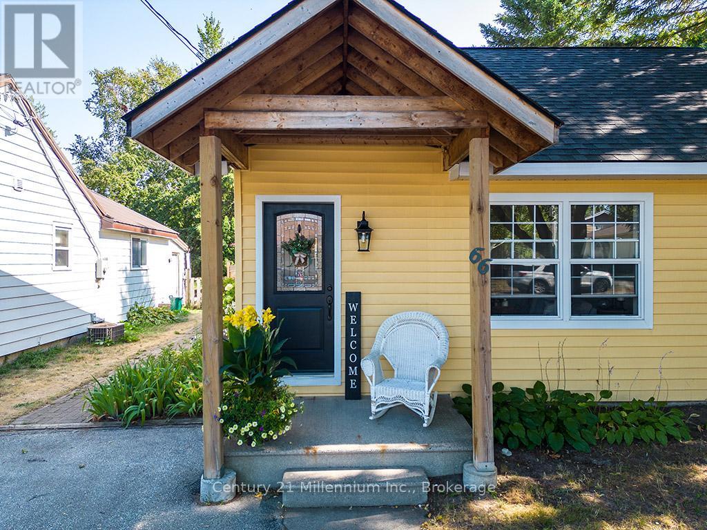 66 Ninth Street, Collingwood, Ontario  L9Y 2G2 - Photo 2 - S13111586