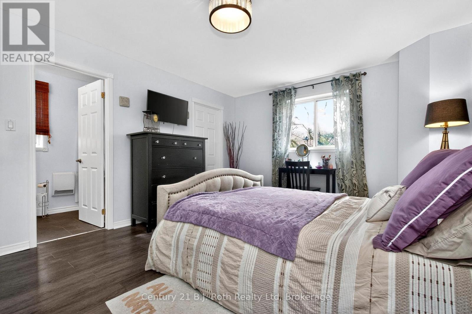 59 Withall Grove, Tiny, Ontario  L0L 2T0 - Photo 19 - S13111752