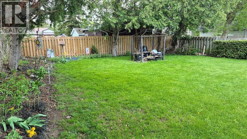 257 Cedar Street, Simcoe, Ontario  N3Y 2H8 - Photo 3 - 40828864