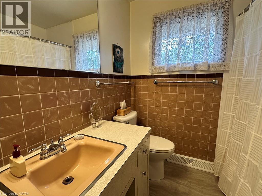130 Gardiner Avenue E, Dunnville, Ontario  N1A 1A8 - Photo 24 - 40828654