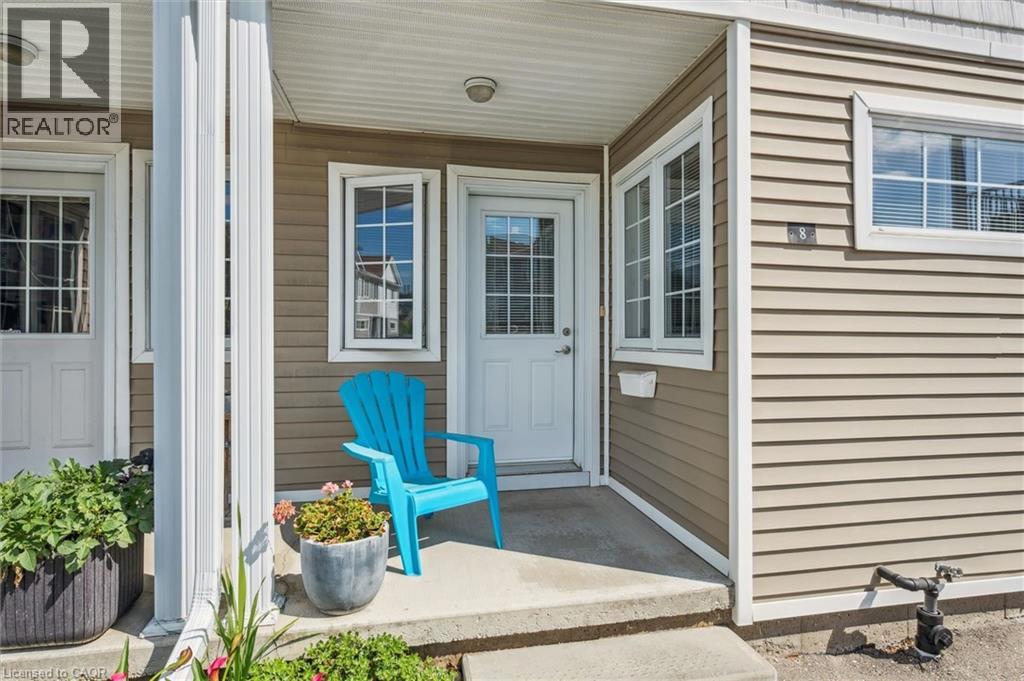 23 Howe Drive Unit# 8, Kitchener, Ontario  N2E 1J3 - Photo 3 - 40828989