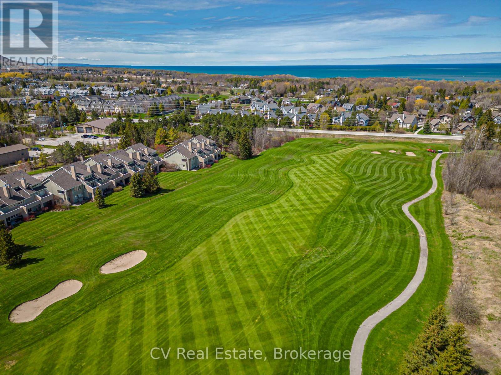 105 - 110 Fairway Court, Blue Mountains, Ontario  L9Y 0P8 - Photo 2 - X13112388
