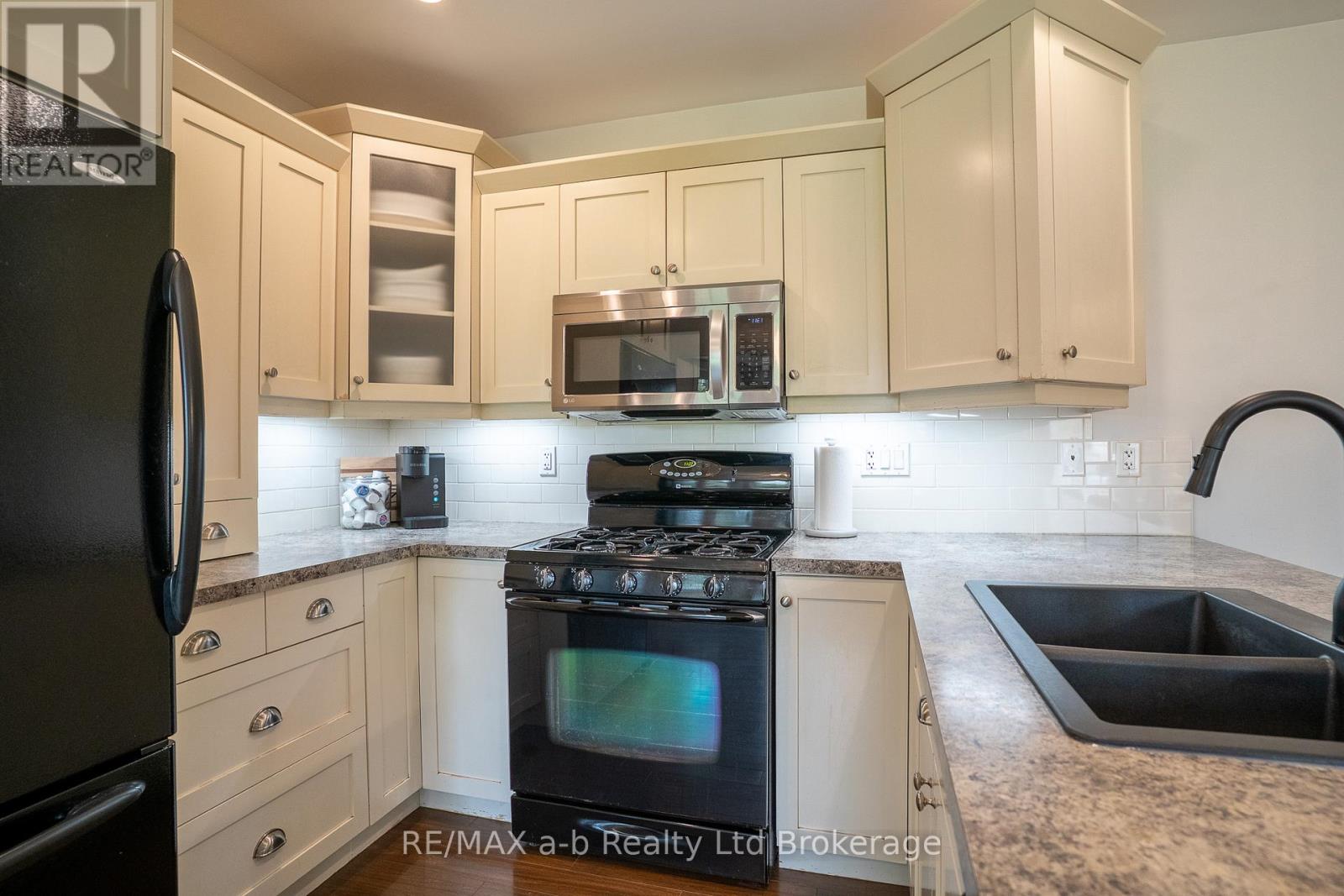 4 Otterview Drive, Norwich, Ontario  N0J 1R0 - Photo 16 - X13112344