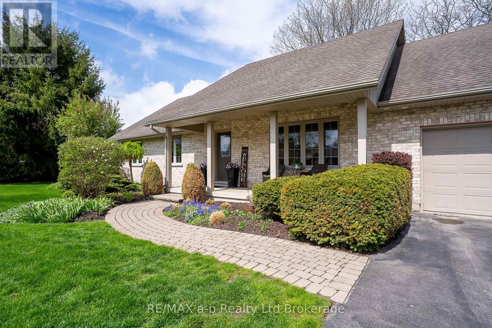 4 Otterview Drive, Norwich, Ontario  N0J 1R0 - Photo 4 - X13112344